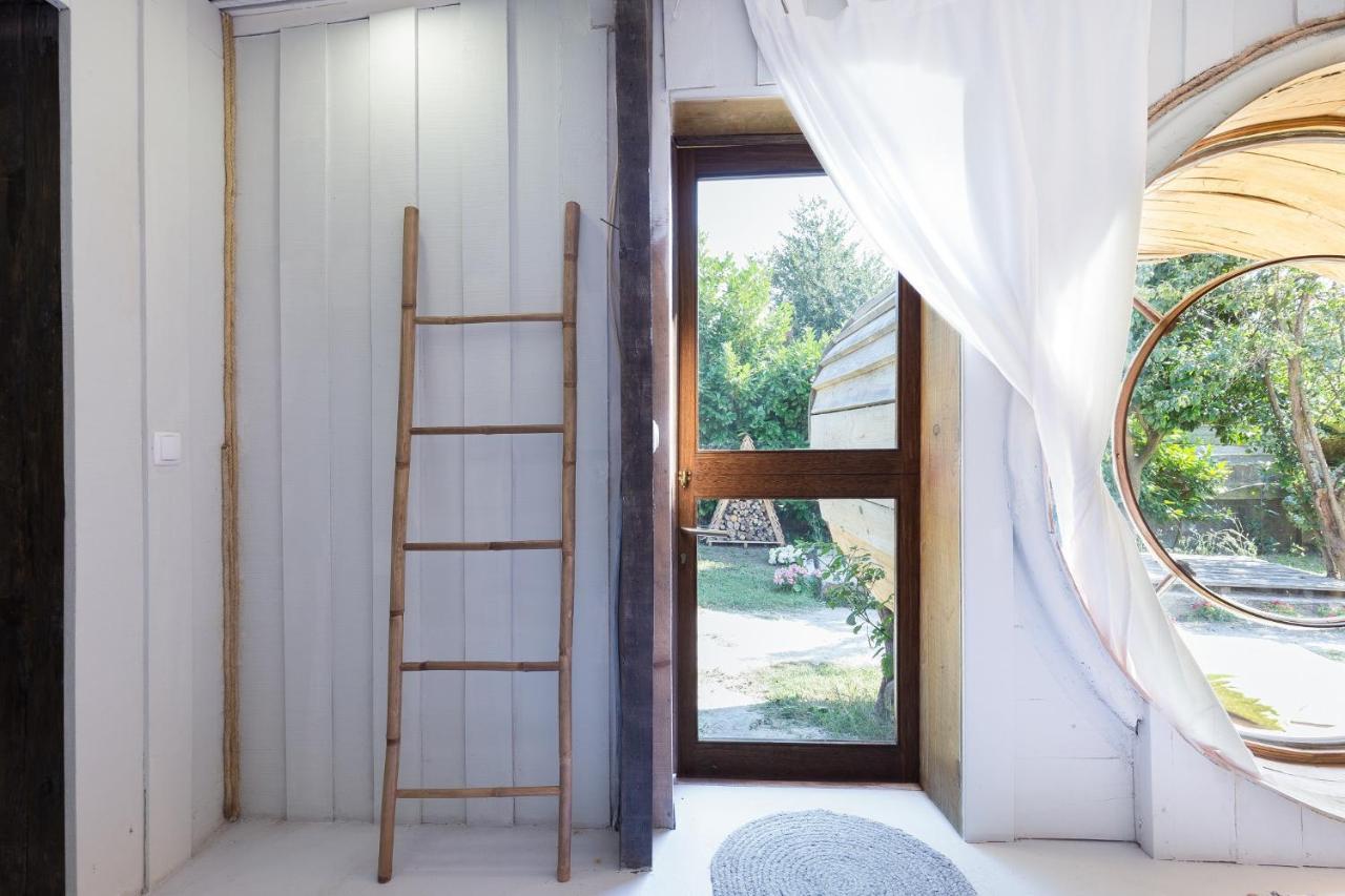 Maceda Surf Camp Villa Ngoại thất bức ảnh