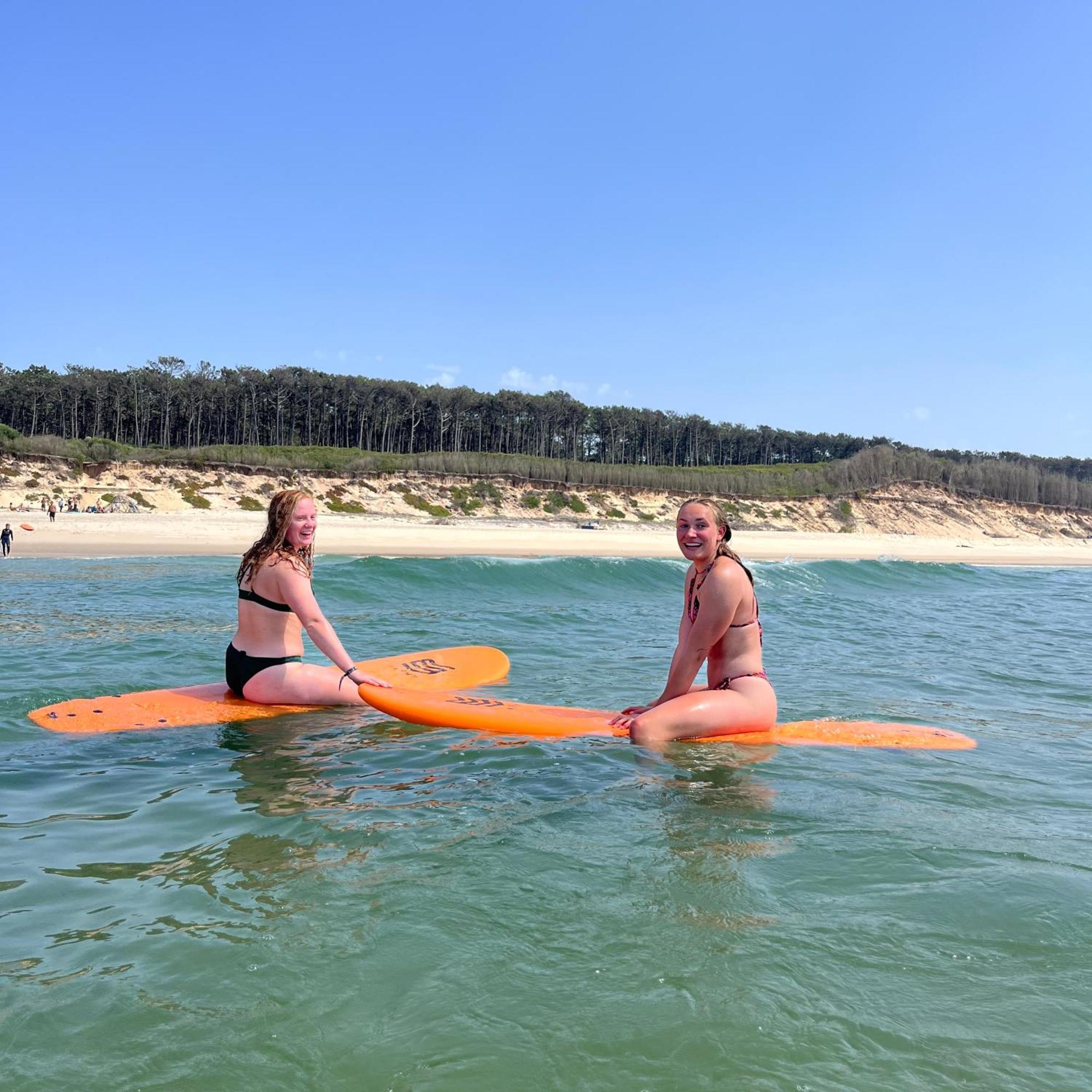 Maceda Surf Camp Villa Ngoại thất bức ảnh